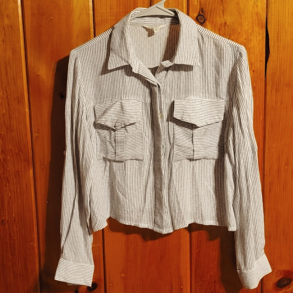 SIM & SAM Cropped Button up